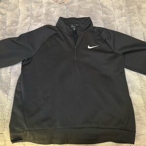 Nike dri-fit black sweatshirt size: XXL lightly worn.